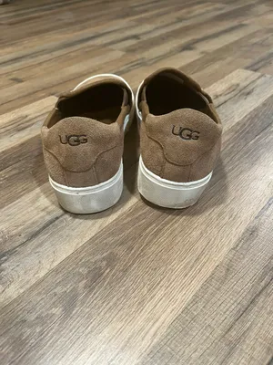 UGG Platform Shoes thumbnail 3