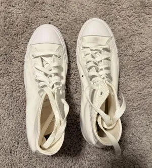 White Size 9.5 thumbnail 1