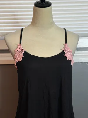 Jessica Simpson Black Cami with Pink Lace Trim thumbnail 3