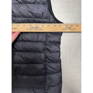 Uniqlo Ultra Light Down Vest Womens Small Black‎ Good Puffer Quilted Full Zip thumbnail 4
