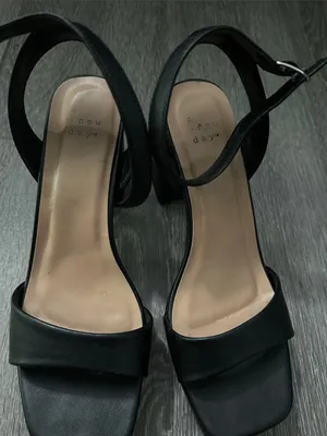 a new day Black Square-Toe Block Heel Ankle-Strap Sandals thumbnail 2