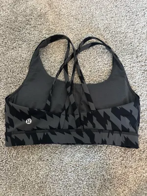 Black Lululemon Sports Bra Size 6 thumbnail 2