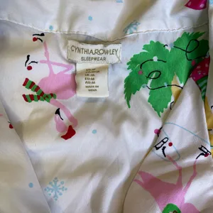Cynthia Rowley Flamingo Holiday Pajama Top | Women’s M | TammysCollectedCloset thumbnail 3