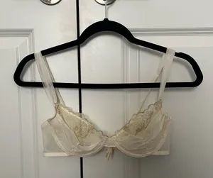 NWOT Crème Su Gold and Cream Mesh Underwired Bra thumbnail 1
