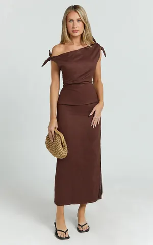 New Showpo Cincinnati Off The Shoulder Side Split Column Linen Dress Size 10 thumbnail 3