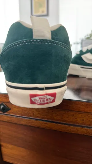 Vans Knu Skool Suede Shoes thumbnail 2