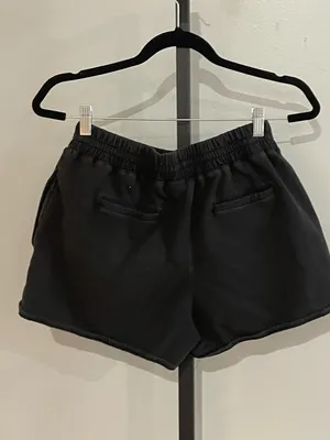 Richer Poorer For The People Elastic Waistband Black Shorts Size Medium thumbnail 3
