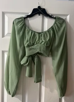 Light Green Crop Top, Size Small thumbnail 1