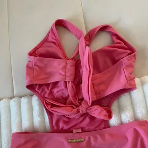 NWOT Juicy Couture Pink One-Piece Swimsuit thumbnail 5