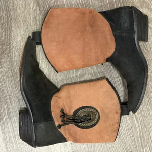 Vintage Colorblock Leather Western Boots Black Tan Concho Made in Brazil 6.5 thumbnail 9