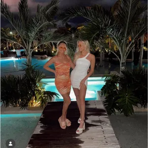 Princess Polly Sunset Bodycon Mini Dress thumbnail 3