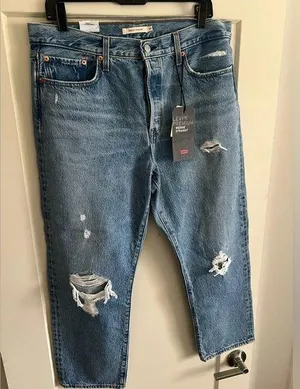 Levi’s 501 Wedgie Straight Jean size 32 thumbnail 1