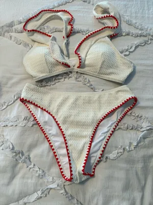Cupshe Maddie White Bikini Set thumbnail 1