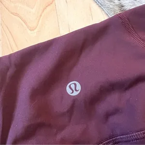 LULULEMON Burgundy Pace Rival‎ High-Rise Crop 22" Athletic Leggings Size 6 thumbnail 10