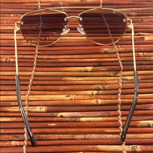 Guess Unisex Black and Gold Aviator Sunglasses thumbnail 7