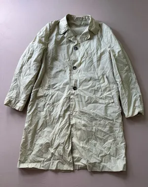 American Vintage Vintage "Jack Nicklaus” The Stowaway Packable Trench Rain Coat thumbnail 1