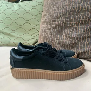J/Slides‎ Suede Platform Sneaker Black Size 8 thumbnail 5
