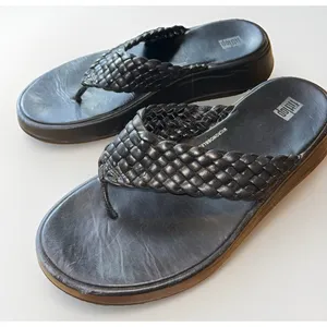 FitFlop Lulu Woven Black Leather Microwobbleboard Platform Thong Sandals W 9 thumbnail 1
