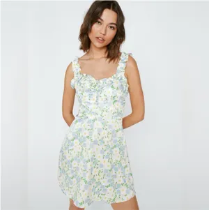 Dress thumbnail 8
