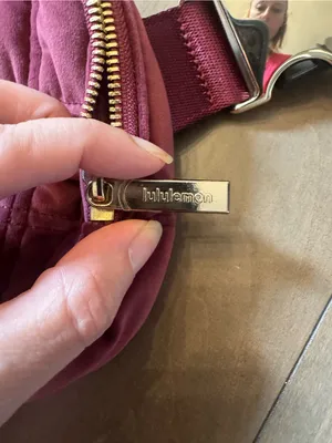 Lululemon Quilted Velour Everywhere Belt Bag 1L Wine Berry Gold NWOT thumbnail 5