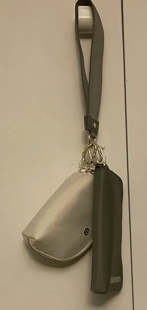 Lululemon Cream and Olive Accessory Duo thumbnail 1