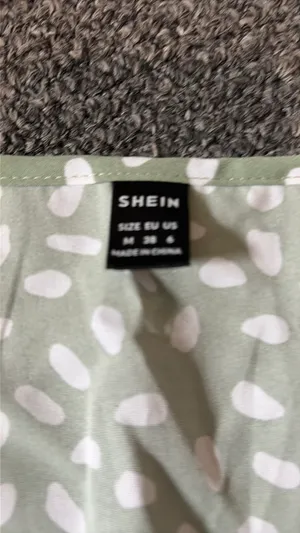 SHEIN Dress thumbnail 3