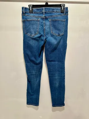 Old Navy - Rockstar Mid Rise Distressed Jeans - Great condition! thumbnail 2