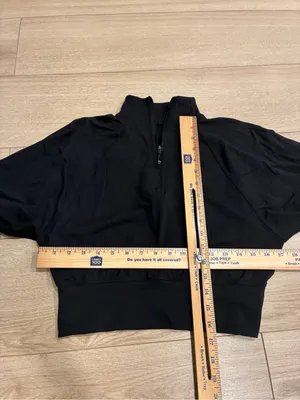 Lululemon Women’s Cropped Half Zip Pullover Black Size XS/S thumbnail 3
