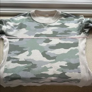Aerie Green & Cream Camouflage Sweatshirt size M thumbnail 7