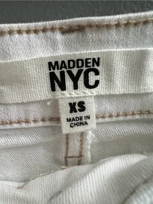 Madden NYC NWT White Eyelet Denim Skirt Y2K New Size XS thumbnail 5