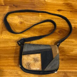 🦋4/$25 Cute patchwork purse thumbnail 1