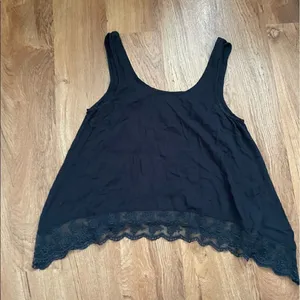 ‎American Eagle black tank thumbnail 4