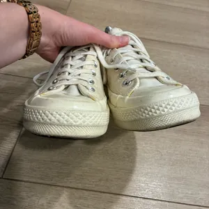 Converse x Comme Des Garcons PLAY Cream Low Top Sneakers Size 5 Men’s/Women’s 7 thumbnail 10