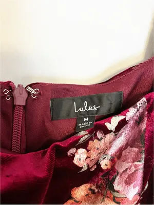 Lulu's Adorably Darling Burgundy Floral Print Velvet Babydoll Dress size M thumbnail 3