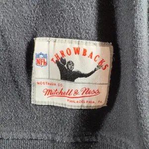 2079 | Mitchell & Ness Green Bay Packers Women M Throwback Colorblock Sweatshirt thumbnail 5