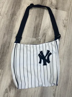 Yankees Bag White thumbnail 1
