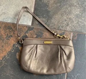 Coach Wristlet thumbnail 1