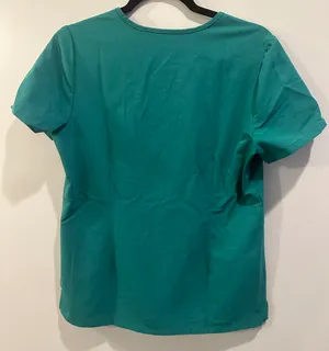 FIGS Casma Three Pocket Scrub Top thumbnail 3