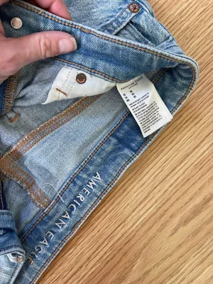 American Eagle mom shorts thumbnail 2