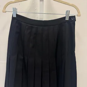 Vintage Pendleton 100% Virgin Wool Pleated Circle Mini Black Skirt Sz 4‎ thumbnail 4