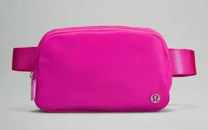 Lululemon Everywhere Belt Bag Sonic Pink thumbnail 1