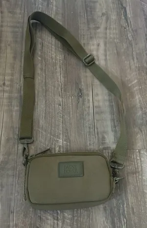 Dagne Dover Mara Neoprene Phone Sling/Crossbody Dark Moss/Olive Excellent Cond. thumbnail 1