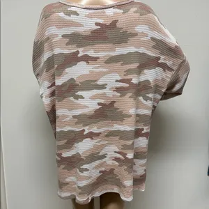 American Eagle Long Sleeve Oversized Peach/Nude Camo Waffle V Neck Top size XL thumbnail 6