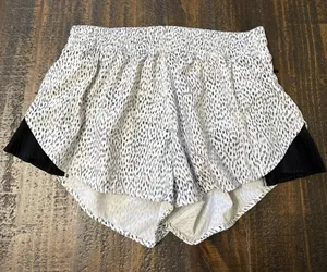 Lululemon Pleat To Street Shorts thumbnail 1