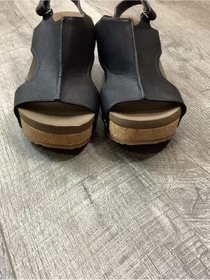 Boutique By Corkys Mulan Wedge Sandals Size 10 thumbnail 3