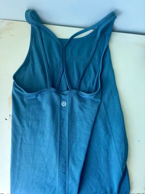 Lululemon Tank Swiftly Tech thumbnail 2