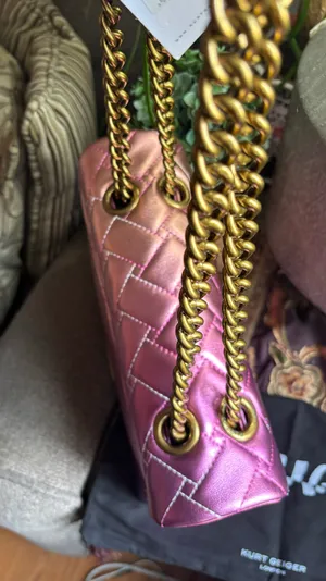 Kurt Geiger Authentic LONDON metallic Quilted 2tone leather gold lock shoulder/Crosby thumbnail 6