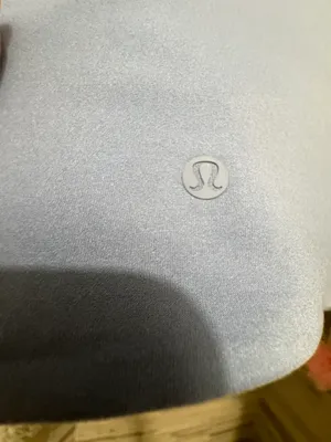 Lululemon Cropped Tshirt thumbnail 3
