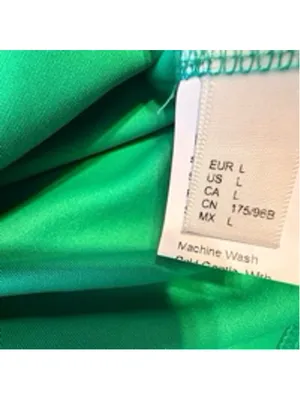 Women's Vibrant Green Puff Sleeve Blouse Size L (20” PTP) thumbnail 5