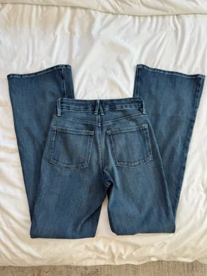 Good American Good Legs Flares thumbnail 5